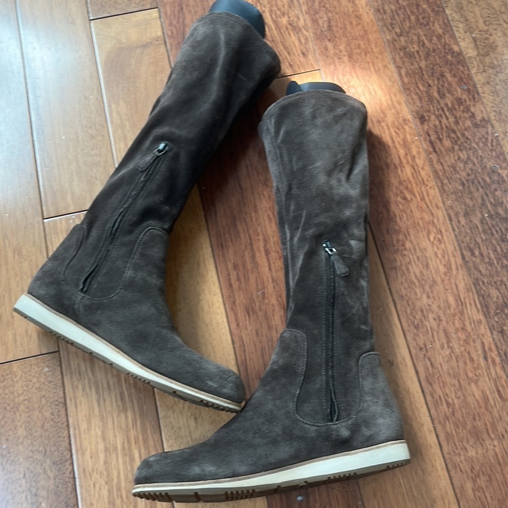 Prada | Brown Suede Tall Boots 36.6 Leather - Picture 6 of 11
